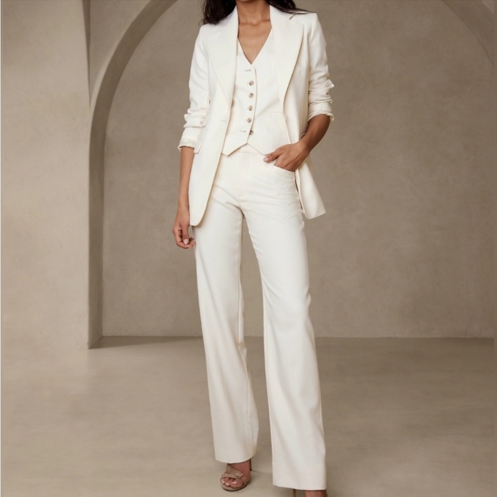 Banana Republic Lido transition cream blazer new with tags size 2